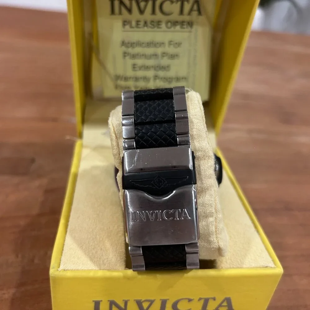Invicta 4696 Subaqua Noma Men's Chronograph Quartz Watch - Picture 6 of 7